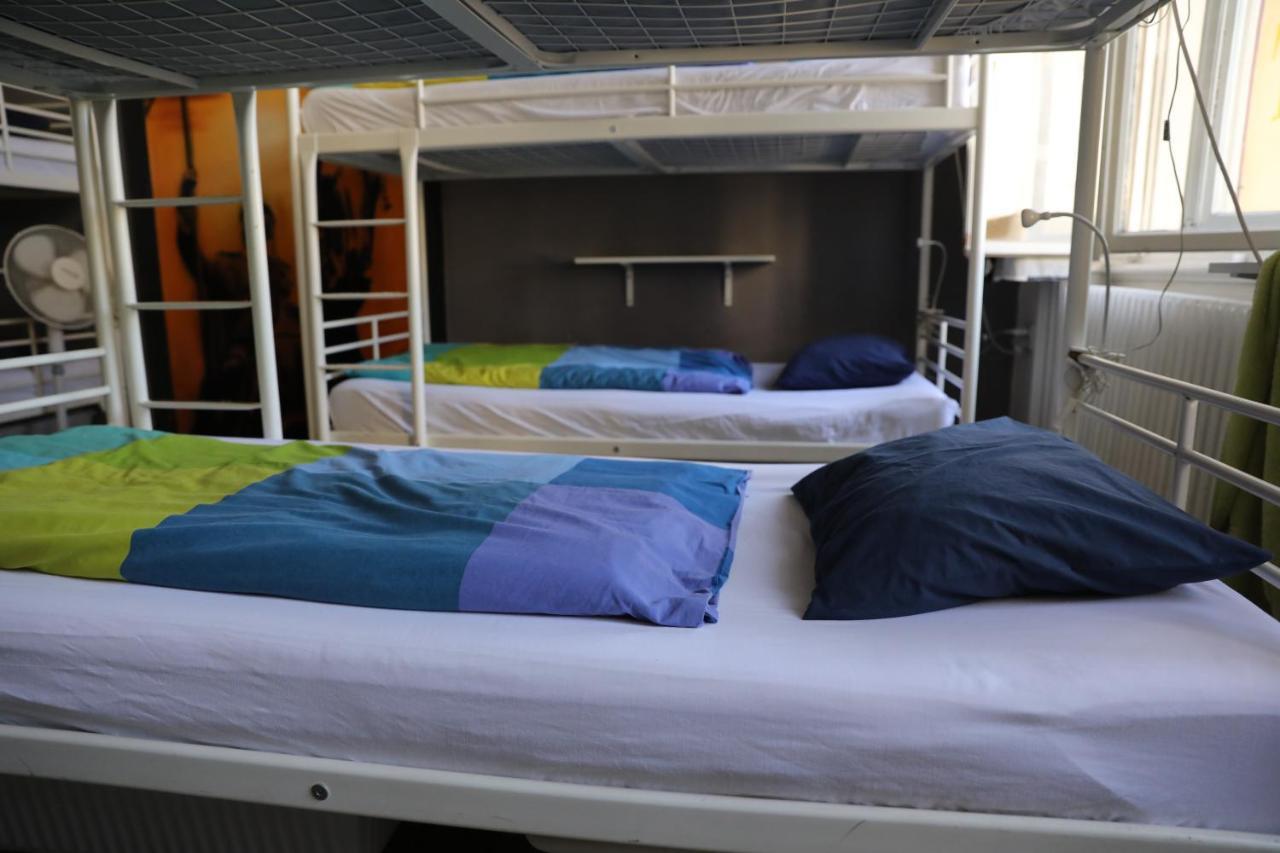 Onefam Home Albergue